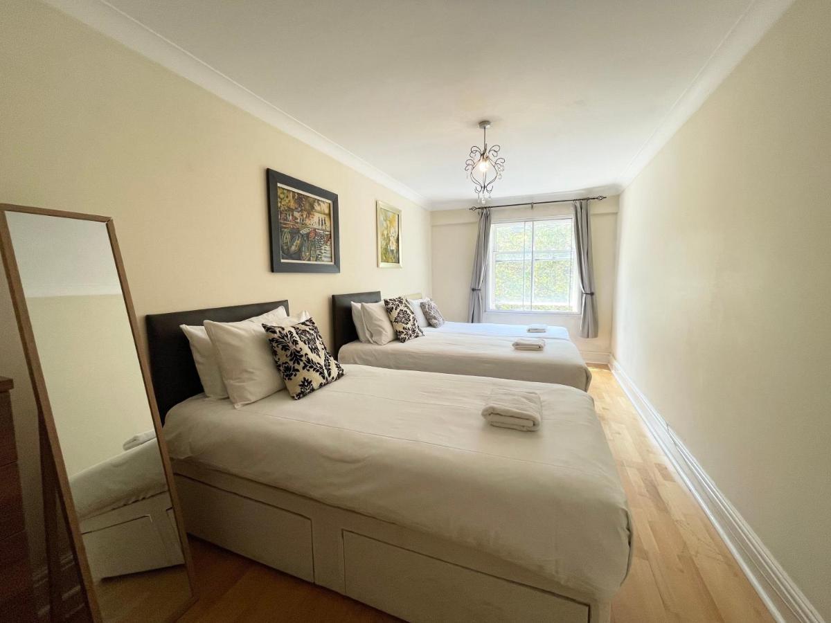 Stylish Apartments In Victoria & Westminster Лондон Экстерьер фото