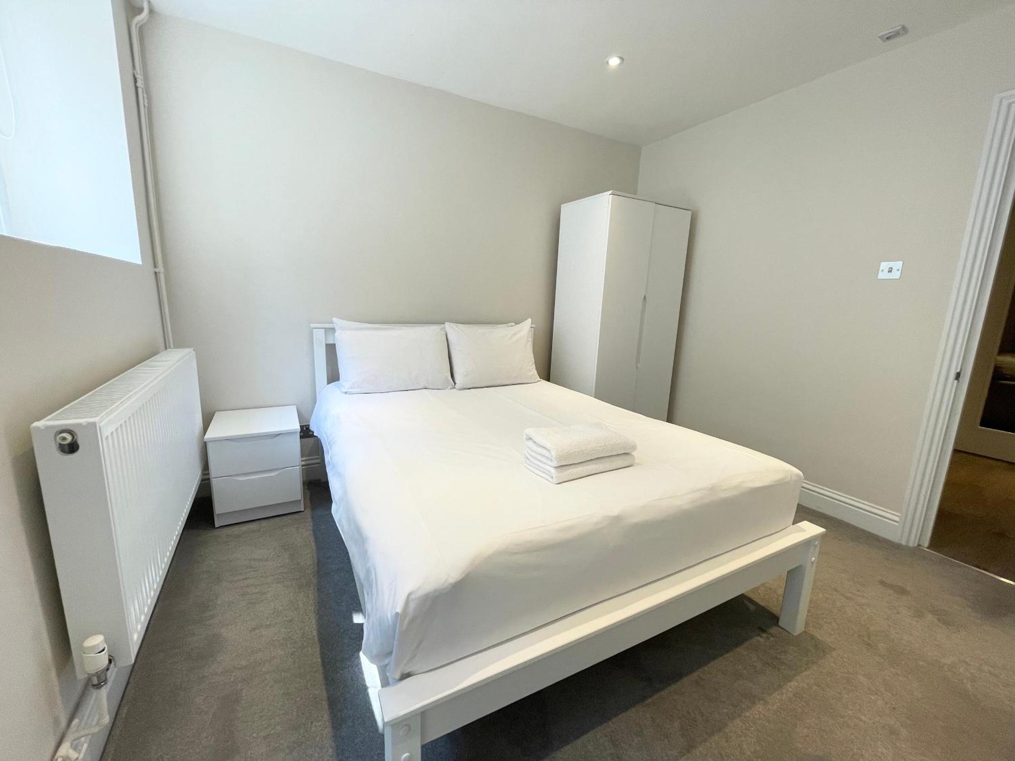 Stylish Apartments In Victoria & Westminster Лондон Экстерьер фото