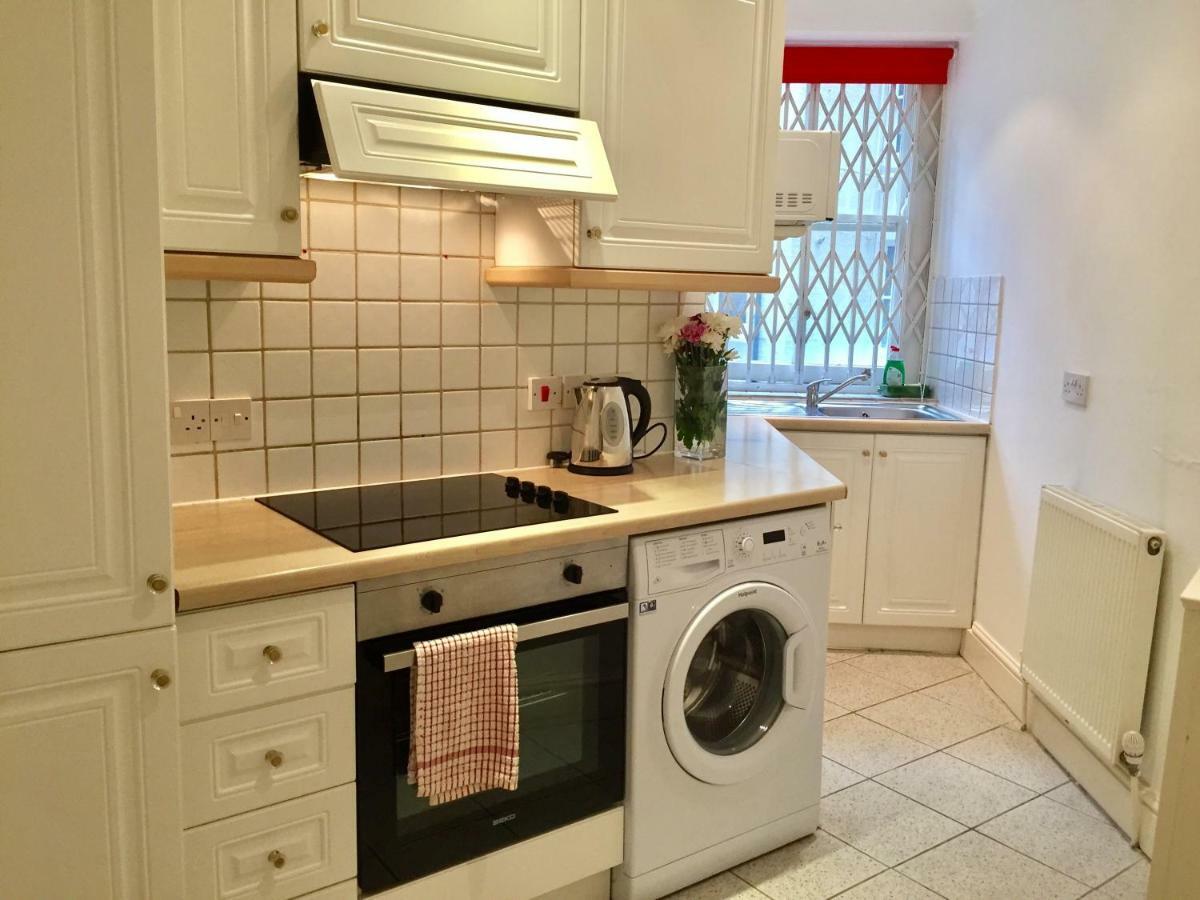 Stylish Apartments In Victoria & Westminster Лондон Экстерьер фото