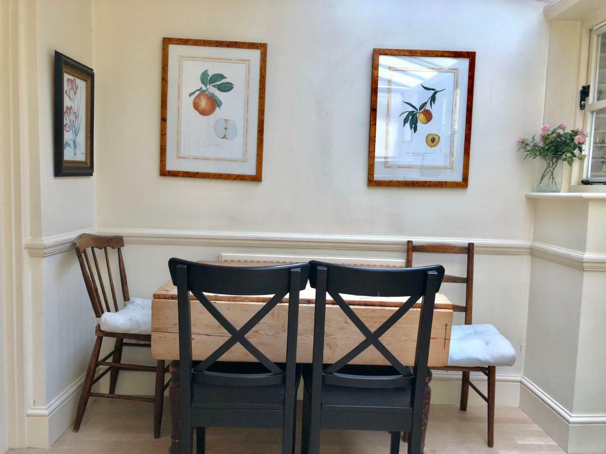 Stylish Apartments In Victoria & Westminster Лондон Экстерьер фото