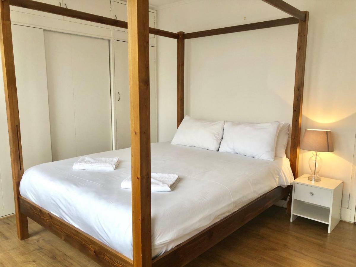 Stylish Apartments In Victoria & Westminster Лондон Экстерьер фото
